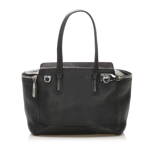 Salvatore Ferragamo Gancini Leather Tote Bag (SHG-15567)